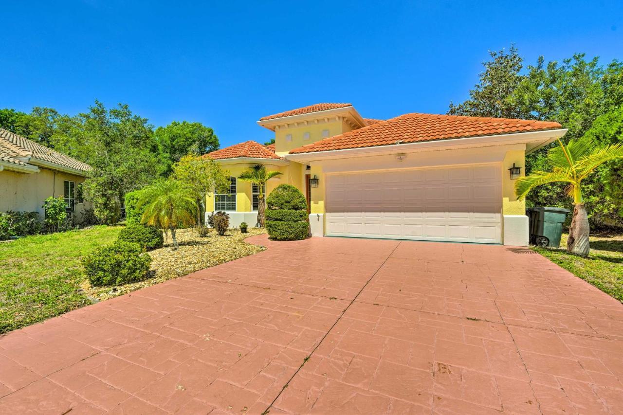 Sun-Soaked Sarasota Oasis With Pool And Hot Tub! Villa Exterior foto