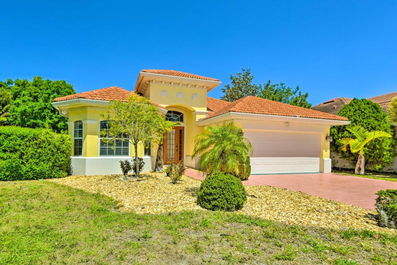 Sun-Soaked Sarasota Oasis With Pool And Hot Tub! Villa Exterior foto